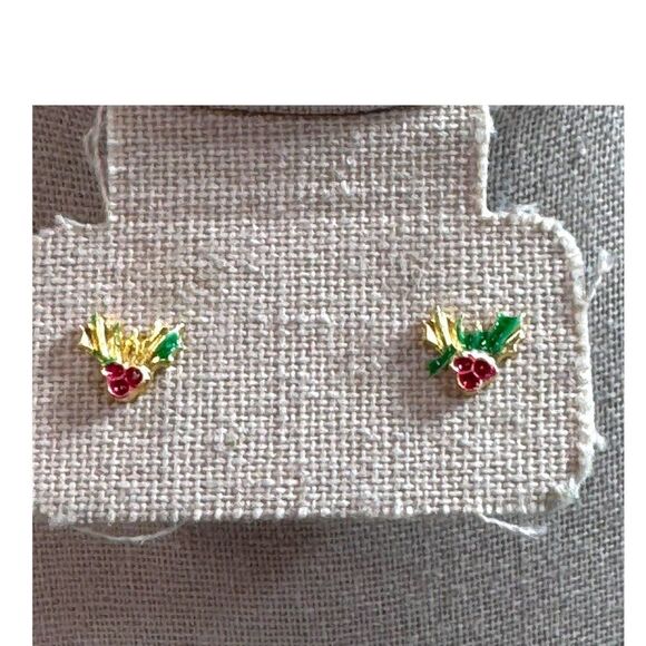 Vintage Petite Gold-Tone Enamel Christmas Holly Berry Stud Earrings Holiday - Picture 1 of 4